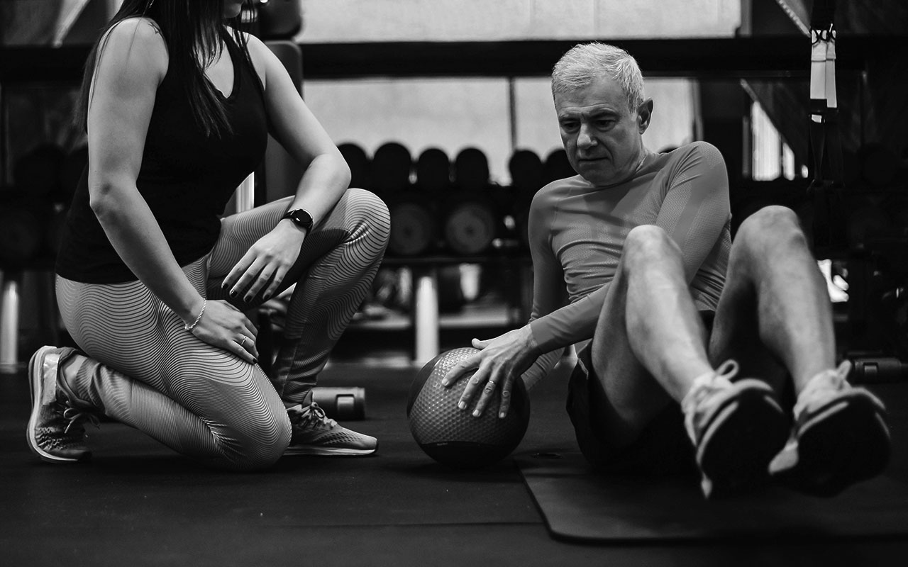 pexels-kampus-production-6922165